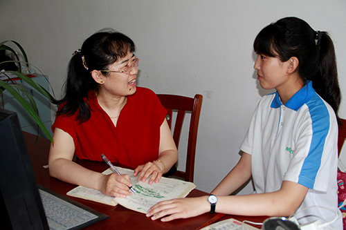 王瑛红.jpg 王瑛红.jpg