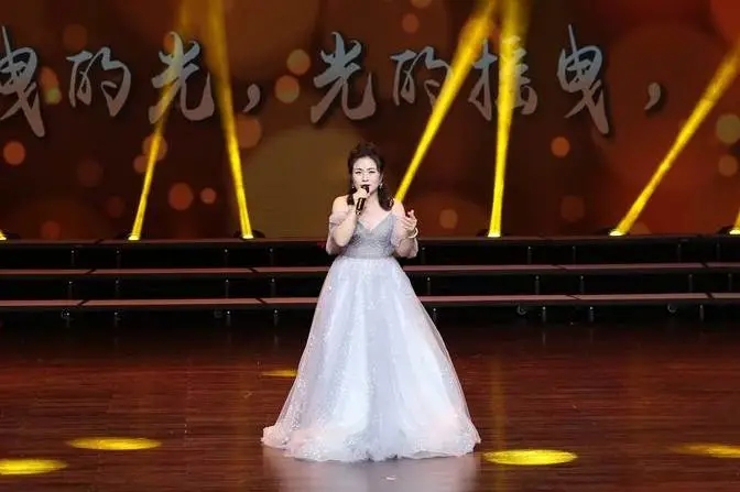 爱如.webp.jpg 爱如.webp.jpg